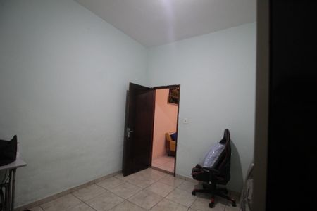 Casa à venda com 183m², 3 quartos e 2 vagasQuarto 1