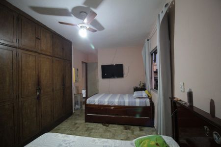 Casa à venda com 183m², 3 quartos e 2 vagasSuite 1