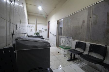 Casa à venda com 183m², 3 quartos e 2 vagasÁrea de Serviço