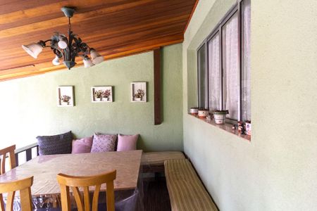 Casa para alugar com 120m², 2 quartos e 2 vagas Casa para alugar com 120m², 2 quartos e 2 vagasÁrea externa