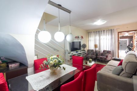 Sala de casa à venda com 2 quartos, 120m² em Vila do Castelo, São Paulo