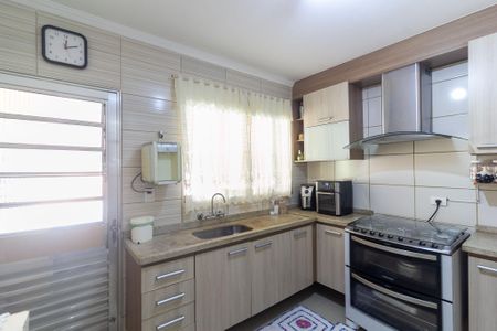 Casa para alugar com 120m², 2 quartos e 2 vagas Casa para alugar com 120m², 2 quartos e 2 vagasCozinha