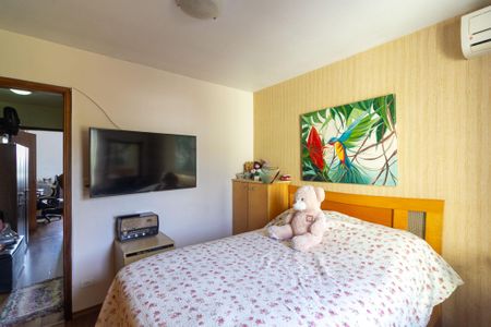 Casa para alugar com 120m², 2 quartos e 2 vagas Casa para alugar com 120m², 2 quartos e 2 vagasQuarto 2