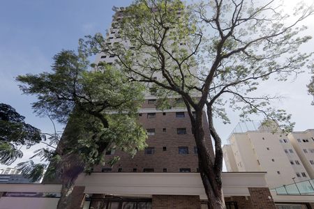 Apartamento à venda com 117m², 3 quartos e 2 vagasFachada