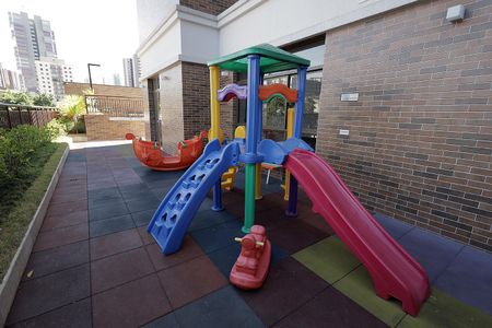 Apartamento à venda com 117m², 3 quartos e 2 vagasÁrea comum - Playground