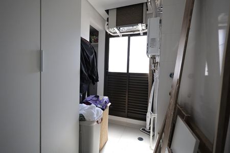 Apartamento à venda com 117m², 3 quartos e 2 vagasÁrea de Serviço