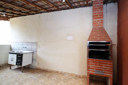 Casa de condomínio para alugar com 338m², 3 quartos e 2 vagas Casa de condomínio para alugar com 338m², 3 quartos e 2 vagasChurrasqueira