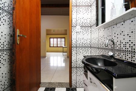 Casa de condomínio para alugar com 338m², 3 quartos e 2 vagas Casa de condomínio para alugar com 338m², 3 quartos e 2 vagasLavabo