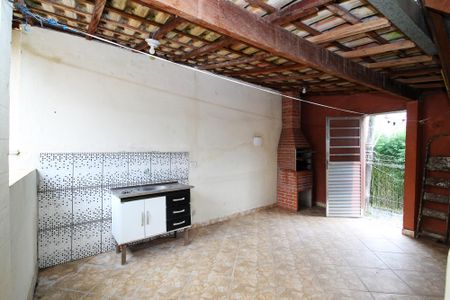 Casa de condomínio para alugar com 338m², 3 quartos e 2 vagas Casa de condomínio para alugar com 338m², 3 quartos e 2 vagasChurrasqueira