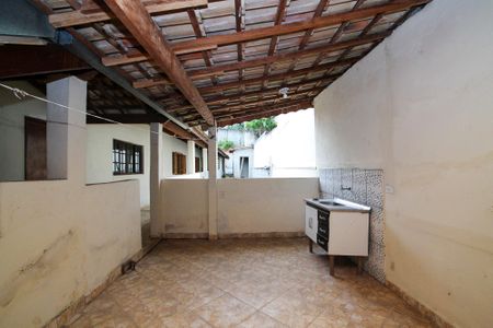Casa de condomínio para alugar com 338m², 3 quartos e 2 vagas Casa de condomínio para alugar com 338m², 3 quartos e 2 vagasChurrasqueira