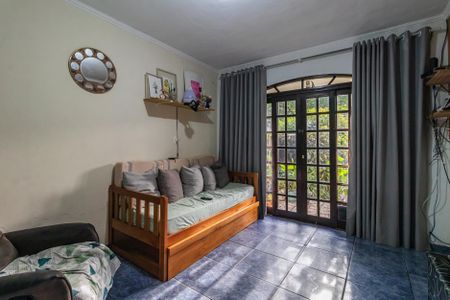 Casa à venda com 267m², 4 quartos e 3 vagas Casa à venda com 267m², 4 quartos e 3 vagasSala 1