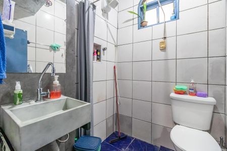 Casa à venda com 267m², 4 quartos e 3 vagas Casa à venda com 267m², 4 quartos e 3 vagasBanheiro 1