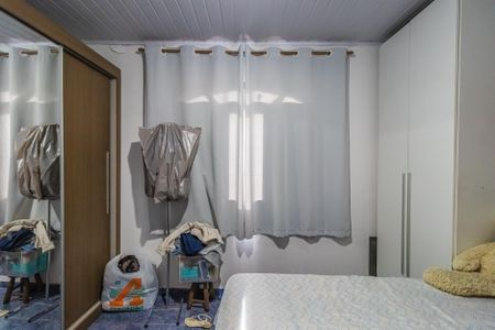 Casa à venda com 267m², 4 quartos e 3 vagas Casa à venda com 267m², 4 quartos e 3 vagasQuarto 1
