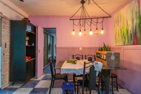 Casa à venda com 267m², 4 quartos e 3 vagas Casa à venda com 267m², 4 quartos e 3 vagasCozinha 1