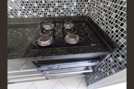 Apartamento à venda com 59m², 2 quartos e 1 vagaCozinha - Torneira