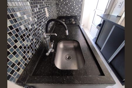 Apartamento à venda com 59m², 2 quartos e 1 vagaCozinha - Torneira