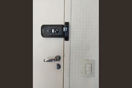 Apartamento à venda com 59m², 2 quartos e 1 vagaFechadura Eletrônica 