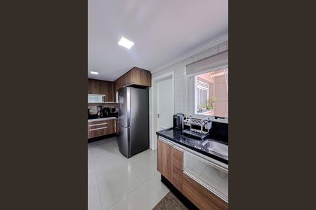 Apartamento à venda com 126m², 3 quartos e 2 vagas Apartamento à venda com 126m², 3 quartos e 2 vagasCozinha