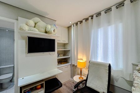 Apartamento à venda com 126m², 3 quartos e 2 vagas Apartamento à venda com 126m², 3 quartos e 2 vagasQuarto 3 - Suíte