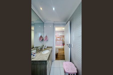Apartamento à venda com 126m², 3 quartos e 2 vagas Apartamento à venda com 126m², 3 quartos e 2 vagasBanheiro da Suíte 2