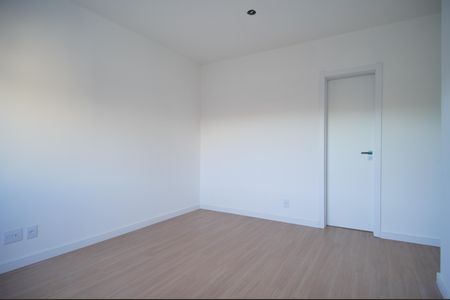 Apartamento à venda com 255m², 3 quartos e 2 vagasSuíte