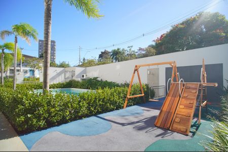 Apartamento à venda com 255m², 3 quartos e 2 vagasÁrea comum - Playground