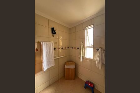 Apartamento à venda com 68m², 2 quartos e 1 vaga Apartamento à venda com 68m², 2 quartos e 1 vagaBanheiro