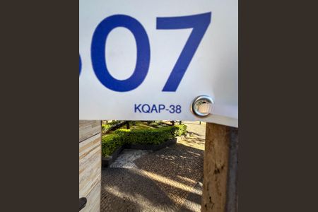 Apartamento à venda com 68m², 2 quartos e 1 vaga Apartamento à venda com 68m², 2 quartos e 1 vagaCodigo da Placa