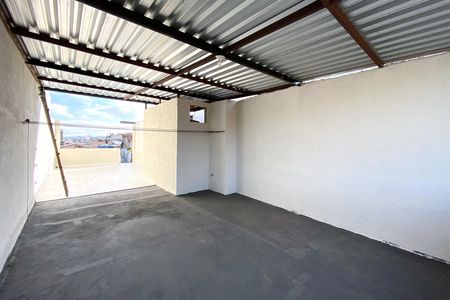 Casa para alugar com 134m², 2 quartos e 1 vaga Casa para alugar com 134m², 2 quartos e 1 vagaTerraço