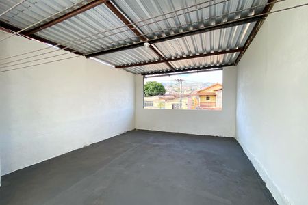 Casa para alugar com 134m², 2 quartos e 1 vaga Casa para alugar com 134m², 2 quartos e 1 vagaTerraço