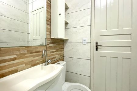 Casa para alugar com 134m², 2 quartos e 1 vaga Casa para alugar com 134m², 2 quartos e 1 vagaBanheiro da Suíte