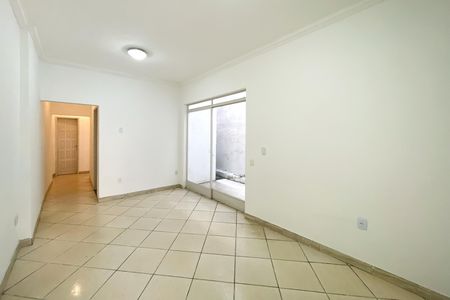 Casa para alugar com 134m², 2 quartos e 1 vaga Casa para alugar com 134m², 2 quartos e 1 vaga Sala