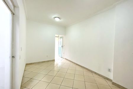  Sala de casa para alugar com 2 quartos, 134m² em Paraíso, Belo Horizonte