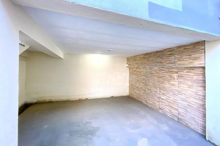 Casa para alugar com 134m², 2 quartos e 1 vaga Casa para alugar com 134m², 2 quartos e 1 vagaGaragem