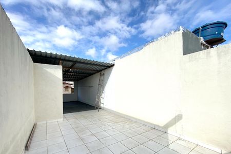 Casa para alugar com 134m², 2 quartos e 1 vaga Casa para alugar com 134m², 2 quartos e 1 vagaVaranda do Terraço
