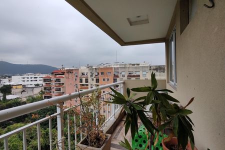 Apartamento à venda com 130m², 3 quartos e 2 vagas Apartamento à venda com 130m², 3 quartos e 2 vagasVaranda da Sala