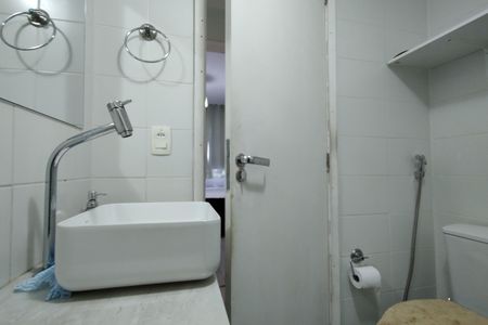 Apartamento à venda com 130m², 3 quartos e 2 vagas Apartamento à venda com 130m², 3 quartos e 2 vagasBanheiro Social