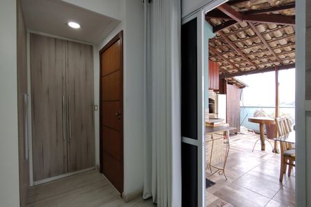 Apartamento à venda com 130m², 3 quartos e 2 vagas Apartamento à venda com 130m², 3 quartos e 2 vagasQuarto 3 - Suíte
