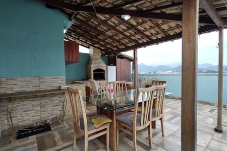 Apartamento à venda com 130m², 3 quartos e 2 vagas Apartamento à venda com 130m², 3 quartos e 2 vagasCobertura