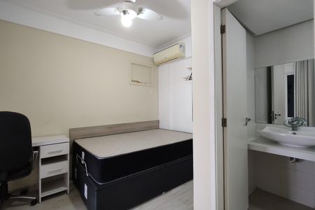 Apartamento à venda com 130m², 3 quartos e 2 vagas Apartamento à venda com 130m², 3 quartos e 2 vagasQuarto 3 - Suíte