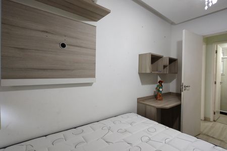 Apartamento à venda com 130m², 3 quartos e 2 vagas Apartamento à venda com 130m², 3 quartos e 2 vagasQuarto 2 - Armários