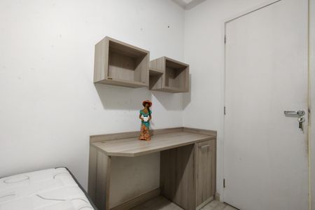 Apartamento à venda com 130m², 3 quartos e 2 vagas Apartamento à venda com 130m², 3 quartos e 2 vagasQuarto 2 - Armários