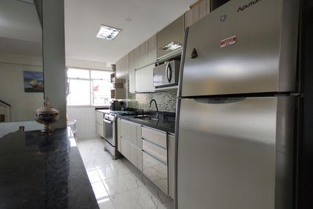 Apartamento à venda com 130m², 3 quartos e 2 vagas Apartamento à venda com 130m², 3 quartos e 2 vagasCozinha - Armários