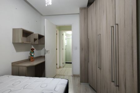 Apartamento à venda com 130m², 3 quartos e 2 vagas Apartamento à venda com 130m², 3 quartos e 2 vagasQuarto 2 - Armários