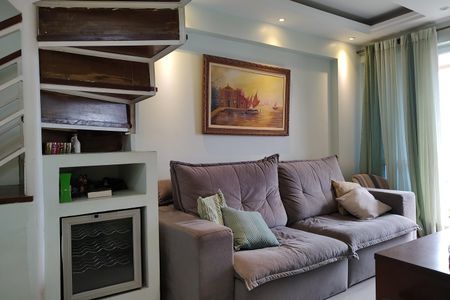 Apartamento à venda com 130m², 3 quartos e 2 vagas Apartamento à venda com 130m², 3 quartos e 2 vagasSala
