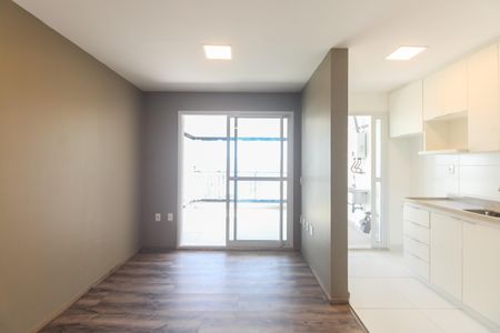 Sala  de apartamento para alugar com 2 quartos, 65m² em Vila Zilda, São Paulo