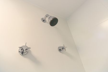 Apartamento para alugar com 65m², 2 quartos e 1 vaga Apartamento para alugar com 65m², 2 quartos e 1 vagaBanheiro Suíte