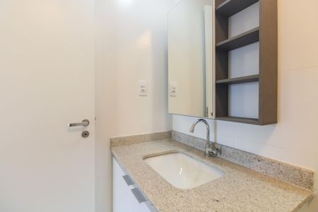 Apartamento para alugar com 65m², 2 quartos e 1 vaga Apartamento para alugar com 65m², 2 quartos e 1 vagaBanheiro Suíte