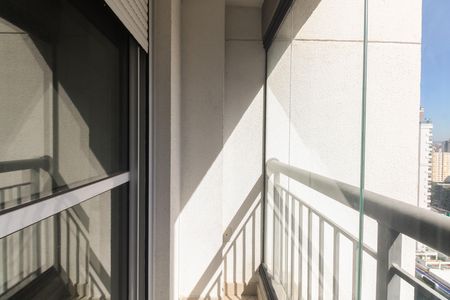 Apartamento para alugar com 65m², 2 quartos e 1 vaga Apartamento para alugar com 65m², 2 quartos e 1 vagaSuíte - Varanda