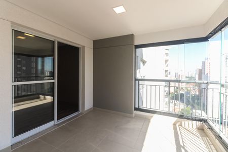 Apartamento para alugar com 65m², 2 quartos e 1 vaga Apartamento para alugar com 65m², 2 quartos e 1 vagaVaranda
